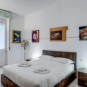 Guesthero - Precotto M1 Appartamento Milano